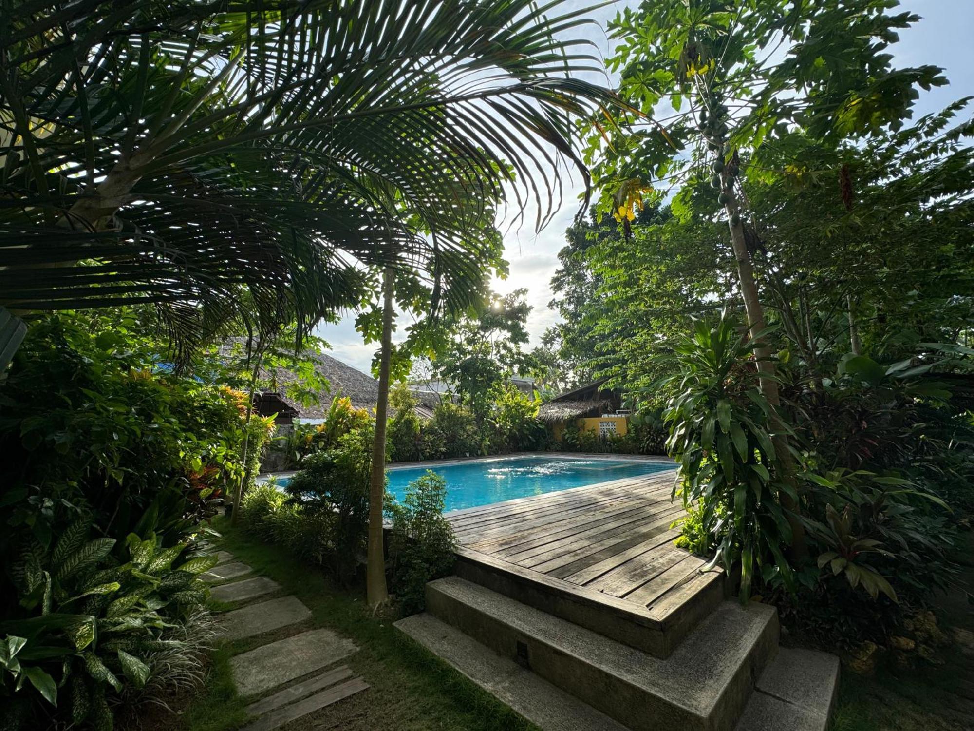 Caracoa Resort General Luna  Extérieur photo
